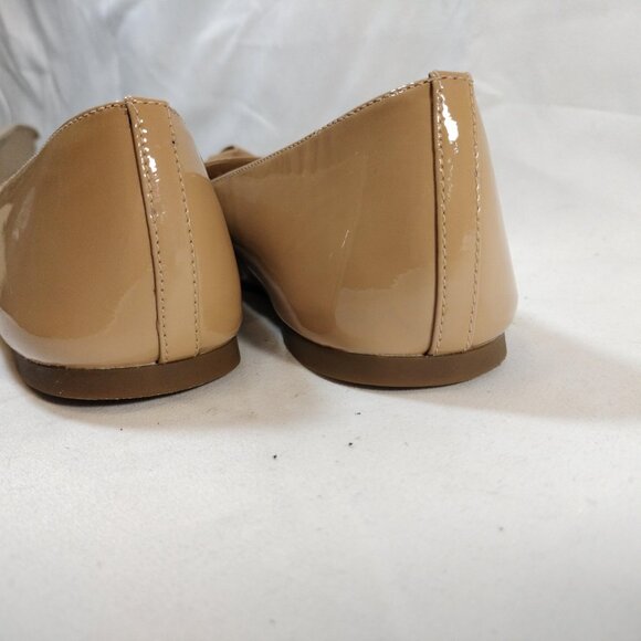 Michael Kors Ballet Flat Loafers; Patent Leather - Picture 10 of 11